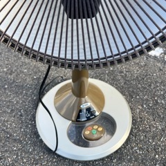 ハロゲンヒーターマイナスイオン発生機中古の画像