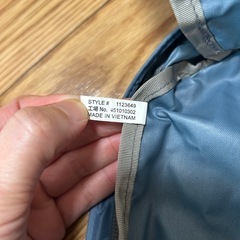 モンベル バッグ メンズ レディース リュックサック ナイロン ブラック ポケッタブル デイパック 20 1123649mont-bell A4対応の画像