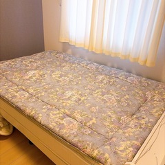 【急募】ダブルサイズのマットレス＋布団お譲りしますの画像