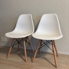 イームズ ダイニングセットの画像