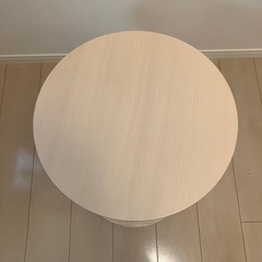 サイドテーブルの画像