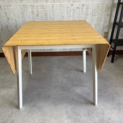 IKEA  PS 2012 ダイニングテーブルの画像