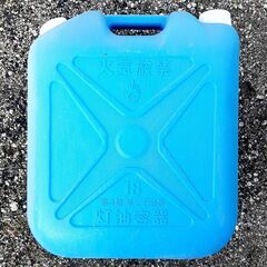  ▶5個あり◀ 灯油用ポリタンク 18L 青 ブルーの画像
