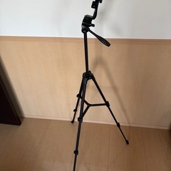 スマホ用三脚（最大160cm・Bluetoothリモコン付）の画像