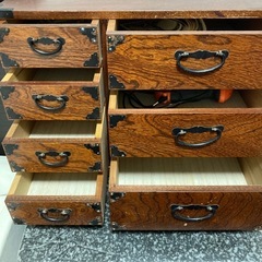 木製　棚　アンティーク調　小物入れ　収納棚の画像