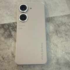 ASUS Zenfone 9 ホワイト 6.7インチ　256GB SIMフリーの画像