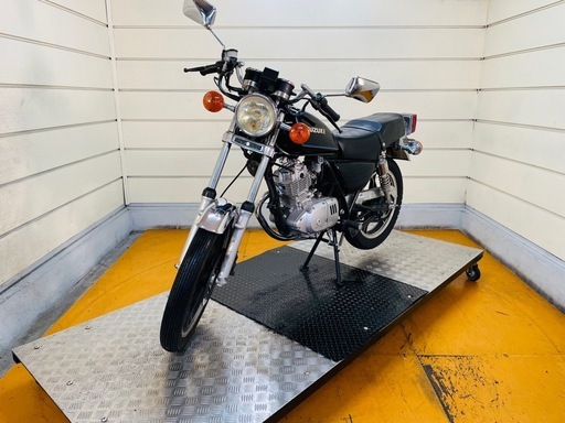 5611km ★始動動画あり★ スズキ GN125 小型　兵庫県　神戸市　バイク