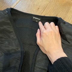 電熱ベスト　レディース　Mの画像