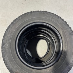 スタッドレス　145 R12 LT  6PR 145/80R12の画像