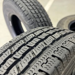 スタッドレス　145 R12 LT  6PR 145/80R12の画像