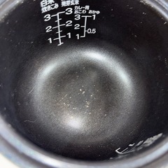 炊飯器　3合炊　ニトリ製の画像