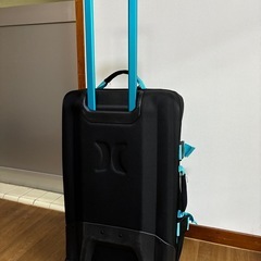 Hurley スーツケース　キャリーバッグの画像