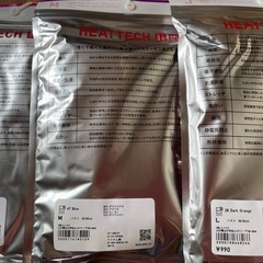 ユニクロ•ヒートテック•タートルネックTシャツの画像