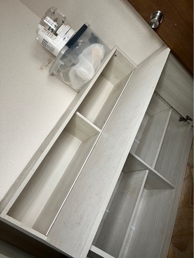 食器棚兼カウンター