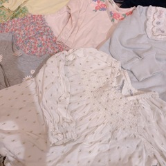 100サイズ女の子 トップスの画像