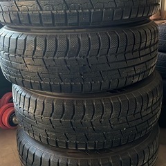 TOYOスタッドレスタイヤの画像