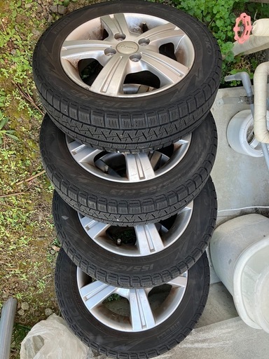 中古スタッドレスタイヤ