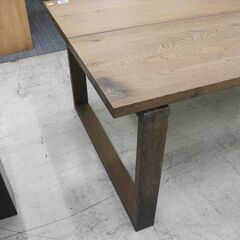 【イケア】　モービルロンガ　ダイニングテーブル　コンセント穴付の画像