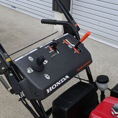 ホンダ除雪機 HSS760nの画像