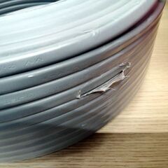 【未使用品】富士電線 VVFケーブル 100m巻 2×2.0mm 灰色 600V ビニル絶縁ビニルシースケーブル平形 LFV-R 札幌市 中央区 南12条の画像