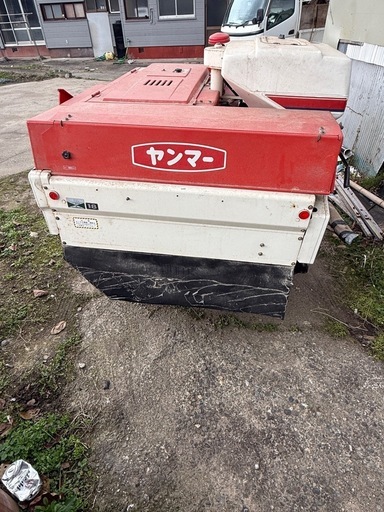 ヤンマー　コンバイン値段下げました
