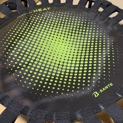 美品！トランポリンの画像