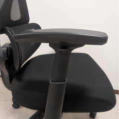 イス　オフィスチェア　ニトリ製の画像
