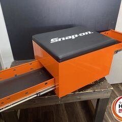 【久留米】【引き取り限定】【中古品】Snap-on スナップオン 型式不明 シートクリーパー 工具箱 4輪キャスター 二口引き出し W:約50cm×D:約42cm×H:約39cmの画像