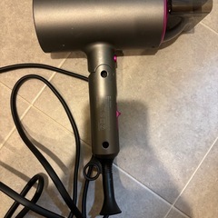ドライヤーの画像