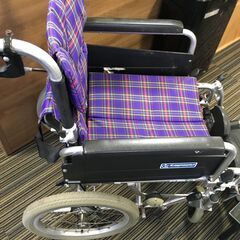 ♪KAWAMURA カワムラ 車いす 車椅子 チェック柄 ブレーキ動作確認済 介護 介助 中古 (NF251203) Zi-2345の画像
