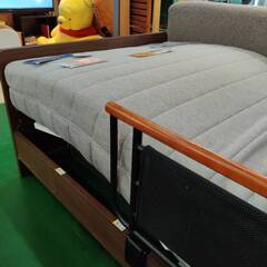 【愛品倶楽部柏店】ニトリ 電動シングルベッド (床面高さ3段階 2モーター / Nスリープ E2-04 電動ベッド用ポケットコイル) フレーム＆マットレスSETの画像