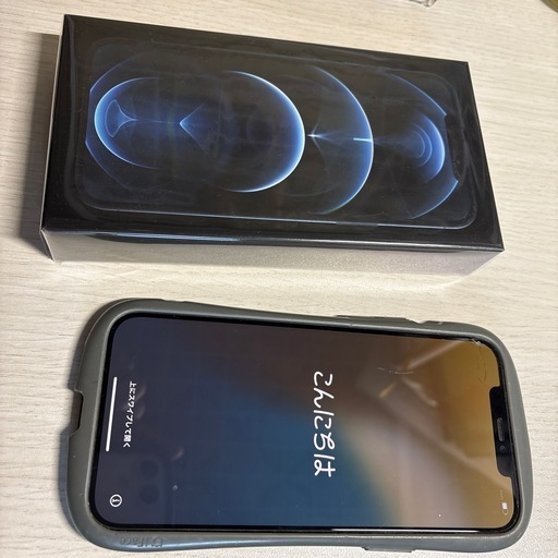 iPhone 12 promaxブルー