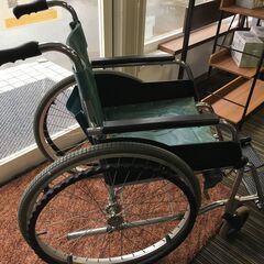 ♪松永製作所 DM-81 42 B16 車いす 車椅子 折り畳み式 ブレーキ動作確認済 介護 介助 中古 (NF251203) Zi-2346の画像