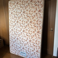 セミダブル用マットレスの画像