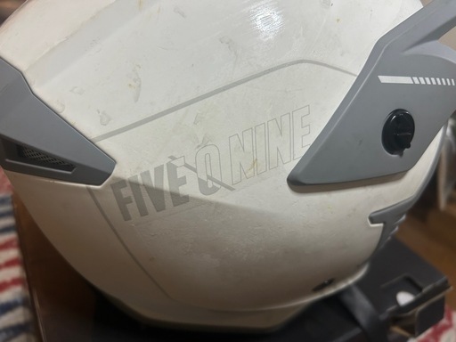 509 Tactical Storm Chaser スノーモビル用ヘルメット（ホワイト／XL）中古 15,000円