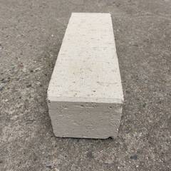 白煉瓦　レンガ　L232×W70×H75　1個～5616個程度の画像