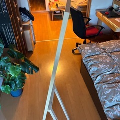 スタンドミラーの画像