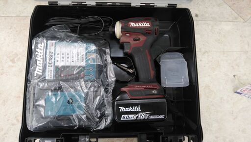 【中古】マキタ　Makita　充電式インパクトドライバ　型番:TD172D 【フライズ佐賀店】