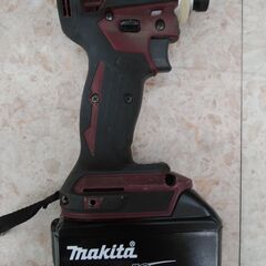 【中古】マキタ　Makita　充電式インパクトドライバ　型番:TD172D 【フライズ佐賀店】の画像