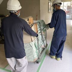 12/8〜月末まで予定！　夜勤解体手元・搬出工募集　　月曜〜金曜　常用勤務可能ですの画像