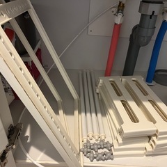 シンク下収納 可動式 サイズ調整の画像