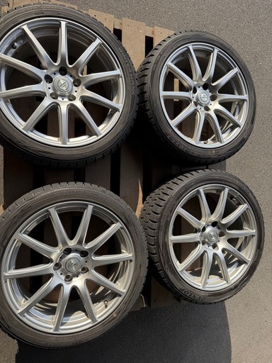 スタッドレスタイヤホイールセット18インチ