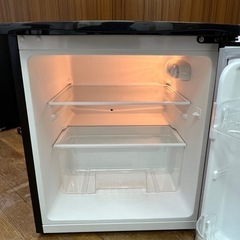 #54 コンパクトタイプ!! 激安2ドア!! A-stage 2018年 グランドライン 90L AR-90L02DB 右開きの画像