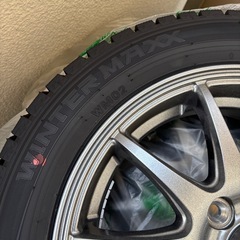 スタッドレスタイヤNBOXの画像