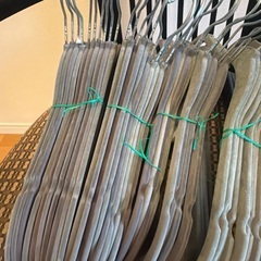 滑らない すべらないハンガー　50本の画像