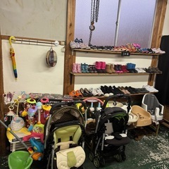 なんでも無料！何点でも無料！子供服、婦人服、紳士服、キッズ用品、食器、キッチングッズ、雑貨、バッグ、靴など！の画像