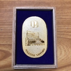 ホテルポールスター札幌 朱肉入れ 開館記念品 24KGP　メッキ 木箱付き アンティーク 小判 型 の画像