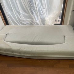 ソファーベッドの画像