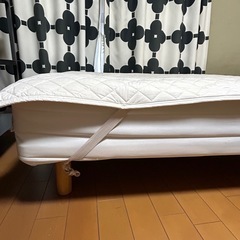 無印良品　シングルベッド　　工具不要の画像