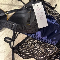 Tika新品未使用品ブラジャーショーツ下着セット C70の画像